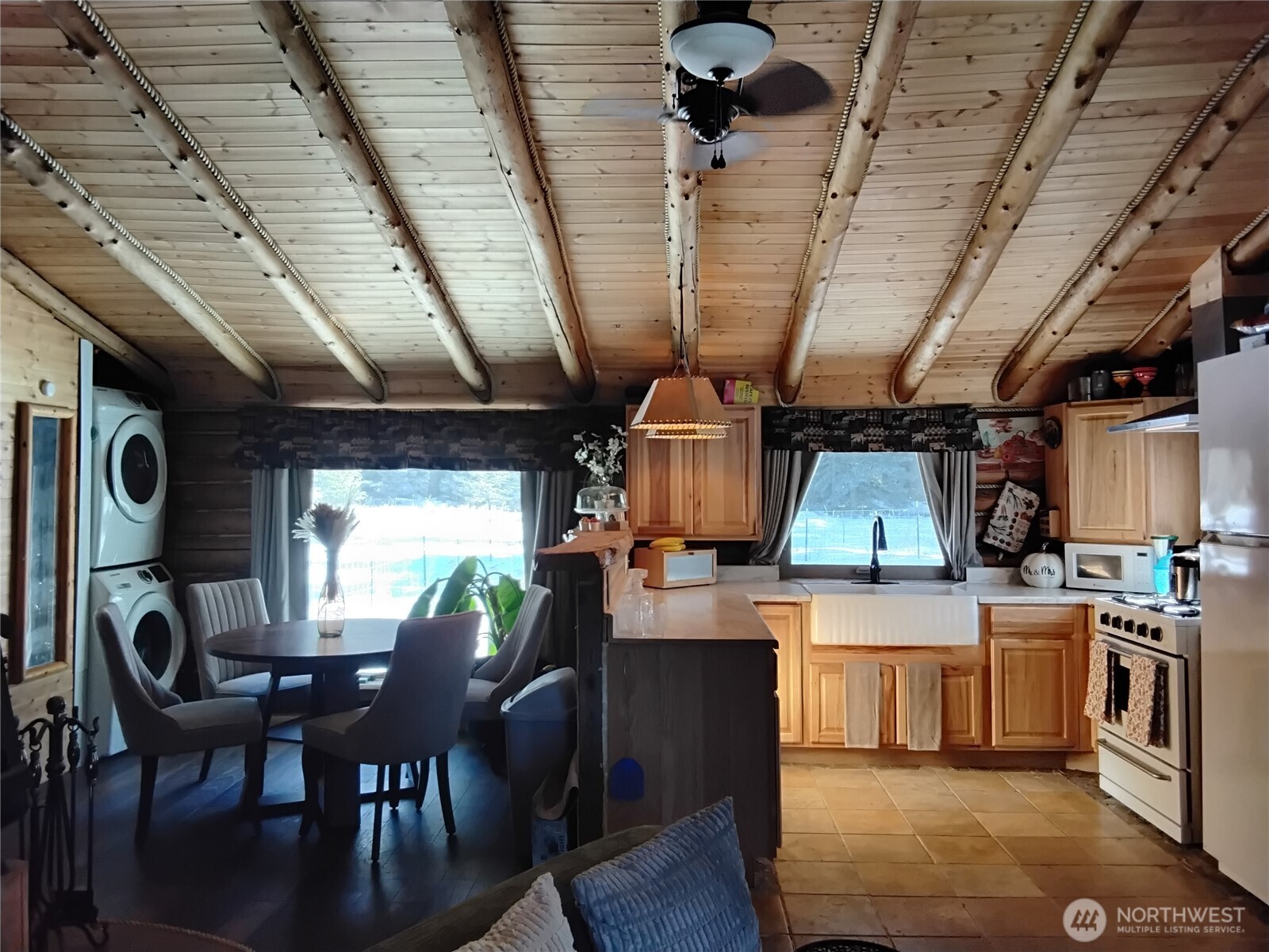 88 Cow Camp Road Oroville, WA 98844 - Photo 9 of 31