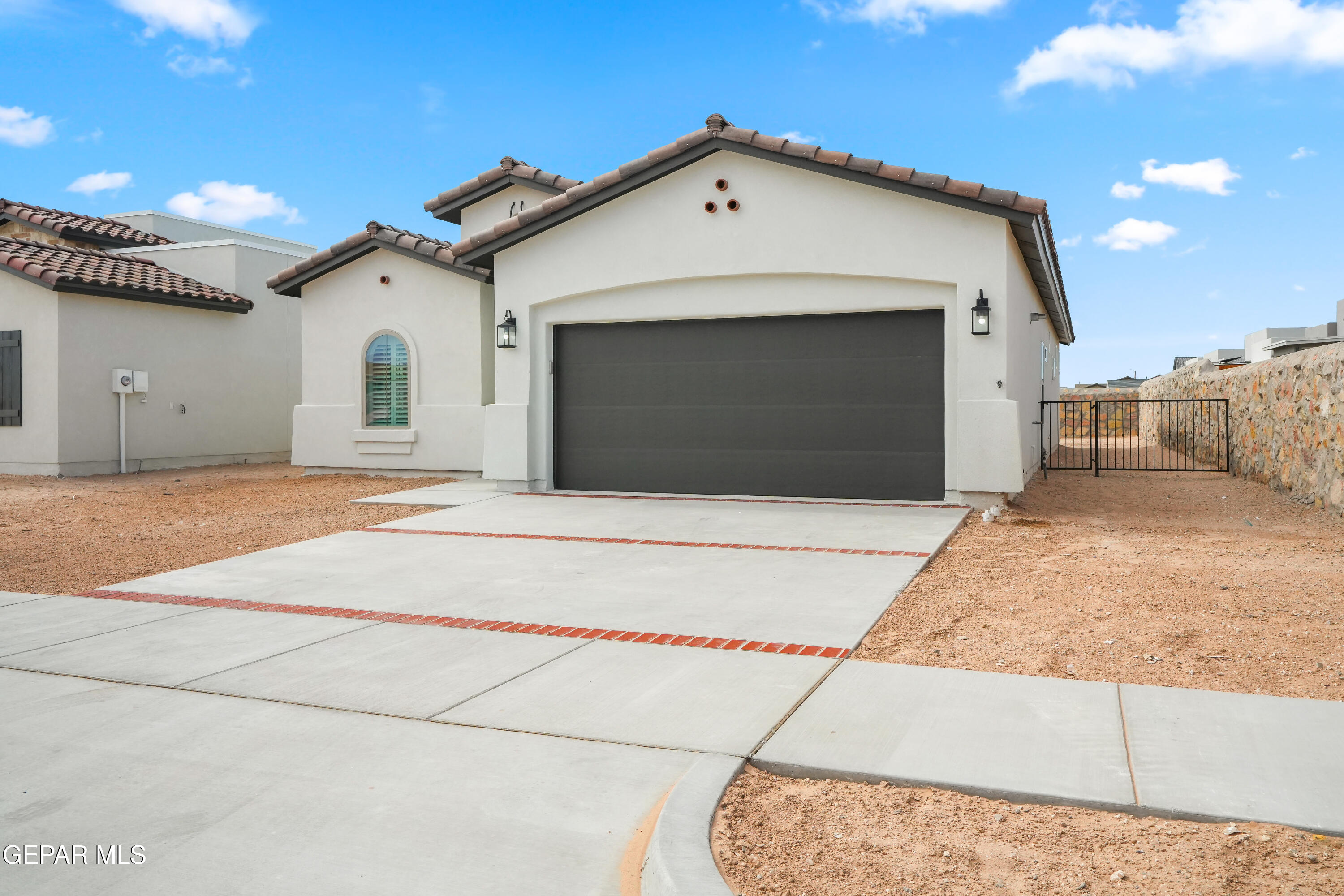14928 Hill Ridge El Paso, TX 79938 - Photo 2 of 34 13828 Paseo De Miel-3