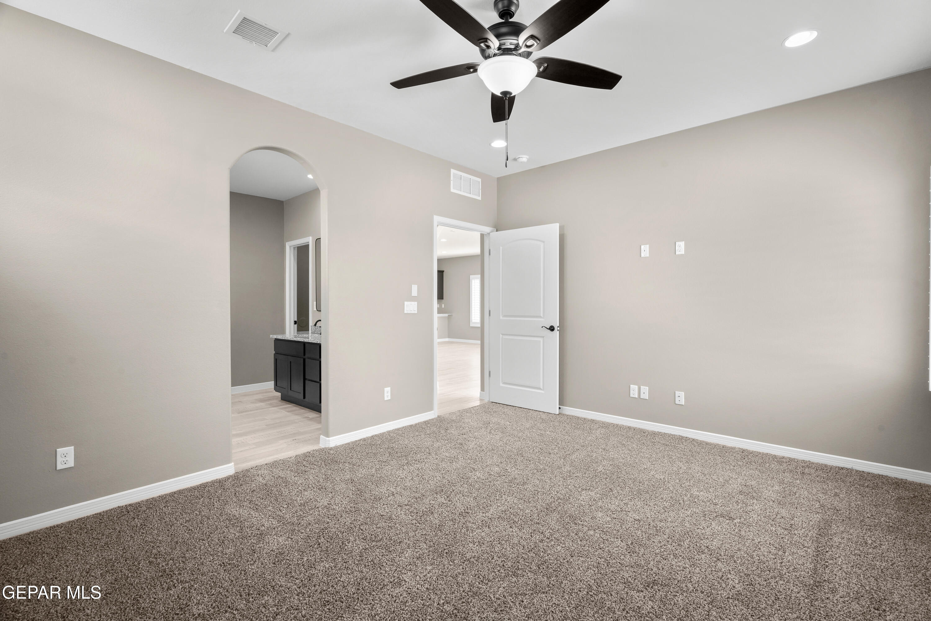 14928 Hill Ridge El Paso, TX 79938 - Photo 24 of 34 13828 Paseo De Miel-25