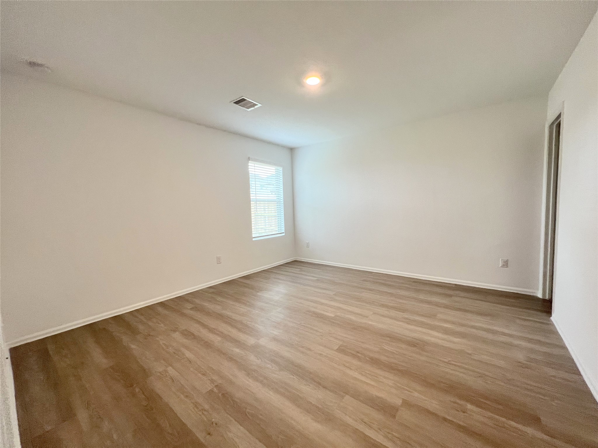 14510 Woodcott Warren Way Rosharon, TX 77583 - Photo 12 of 23