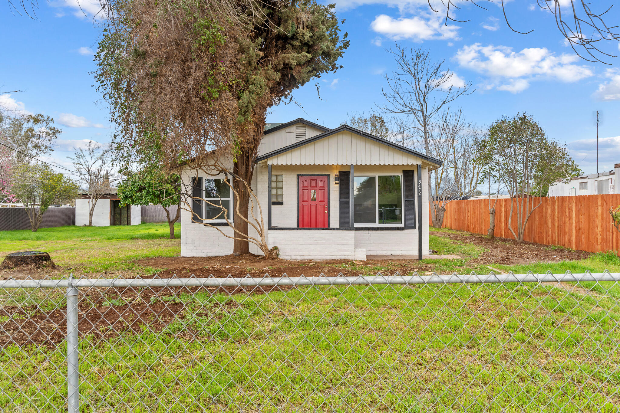 19472 Rea Road Strathmore, CA 93267 - Photo 1 of 25 19472Rea Rd. Strathmore-01