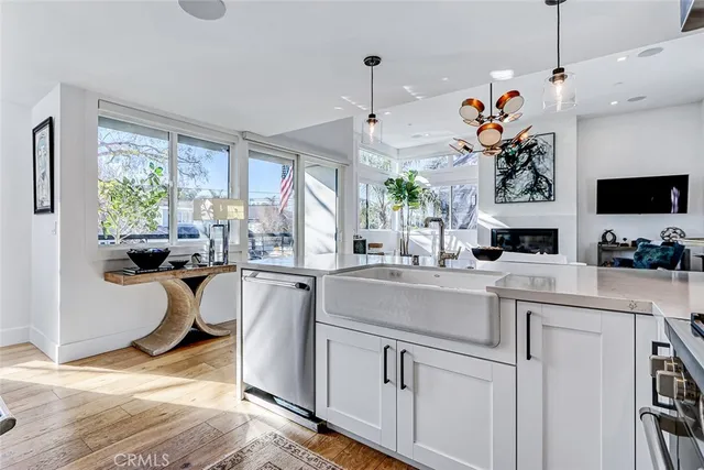 $2,099,000 | 1819 11th Street, Manhattan Beach, CA 90266