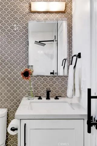 $2,099,000 | 1819 11th Street, Manhattan Beach, CA 90266