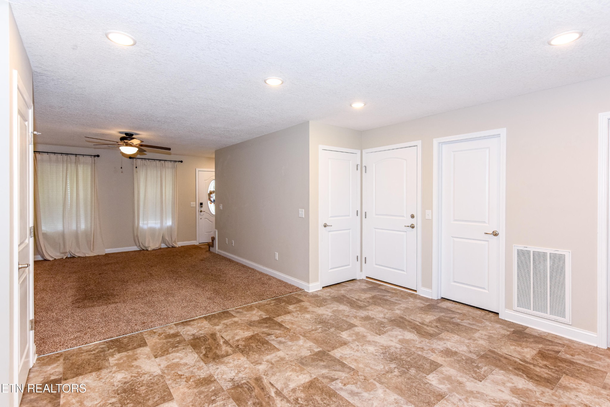 2201 Ridgecrest Drive Maryville, TN 37803 - Photo 14 of 40