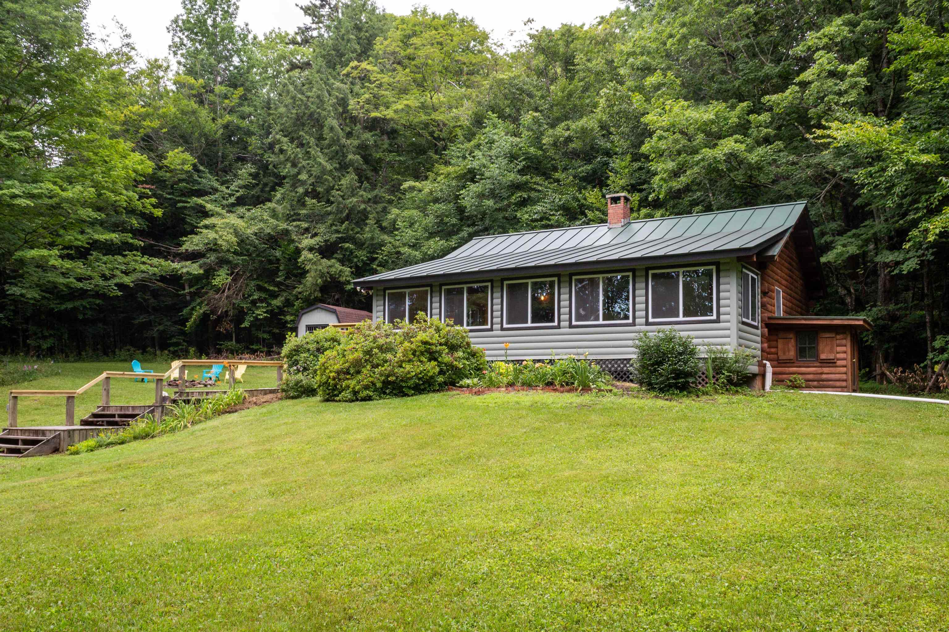 907 Hathaway Road Moretown, VT 05660 - Photo 1 of 30