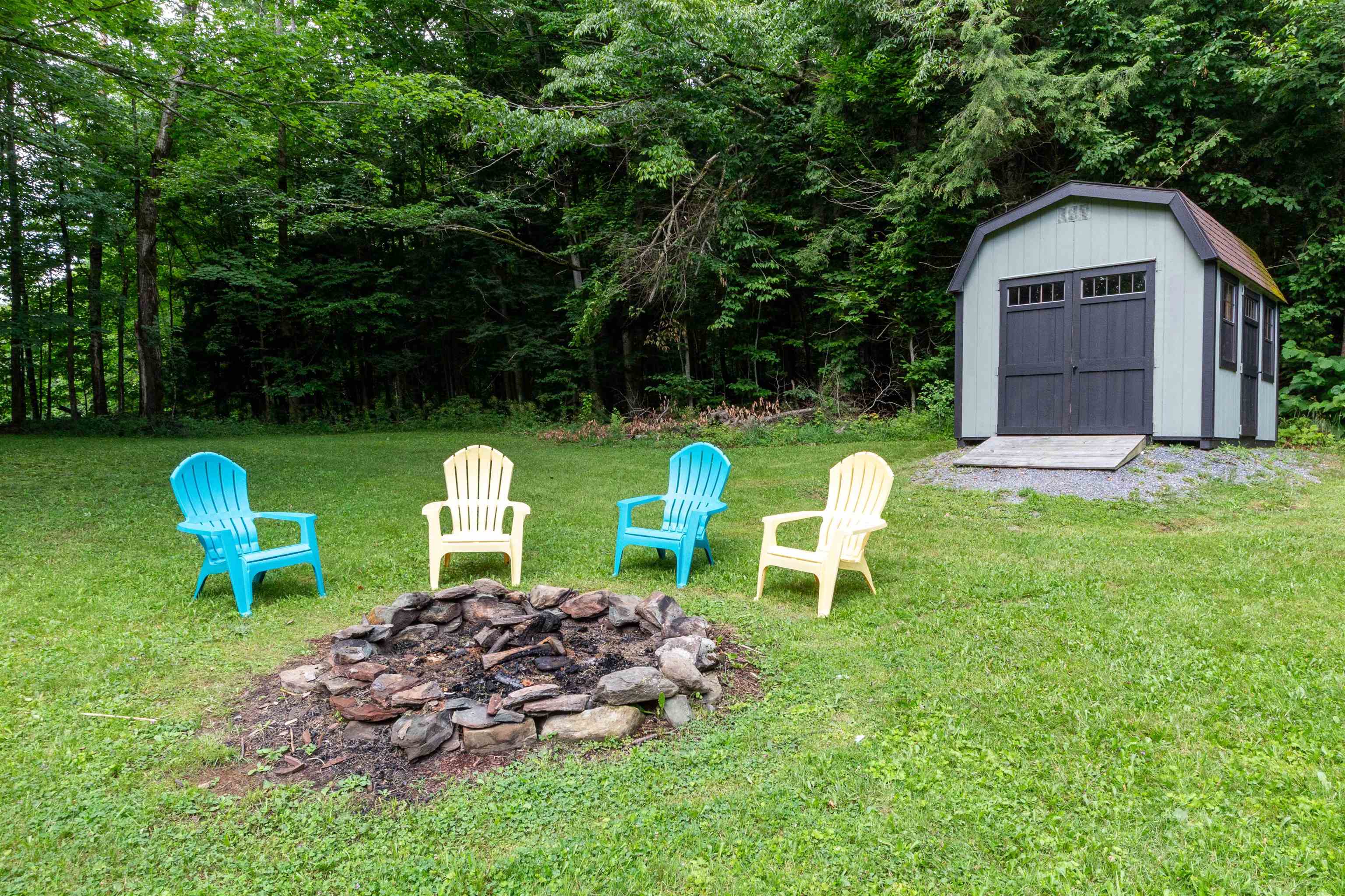 907 Hathaway Road Moretown, VT 05660 - Photo 19 of 30
