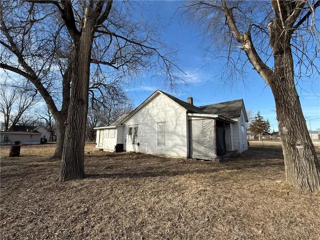 $25,000 | 219 Center Street, Coffey, MO 64636