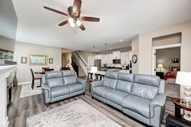 $395,000 | 1432 Hideaway Circle, Brownsburg, IN 46112