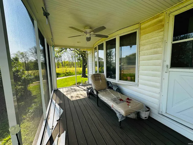 $285,000 | 3886 County Road 1300 East, Loogootee, IN 47553