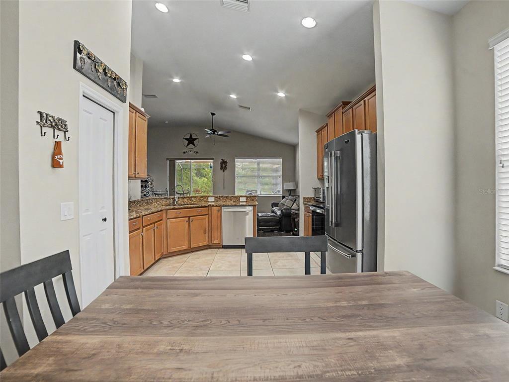 11005 Rockledge View Drive Riverview, FL 33579 - Photo 10 of 51