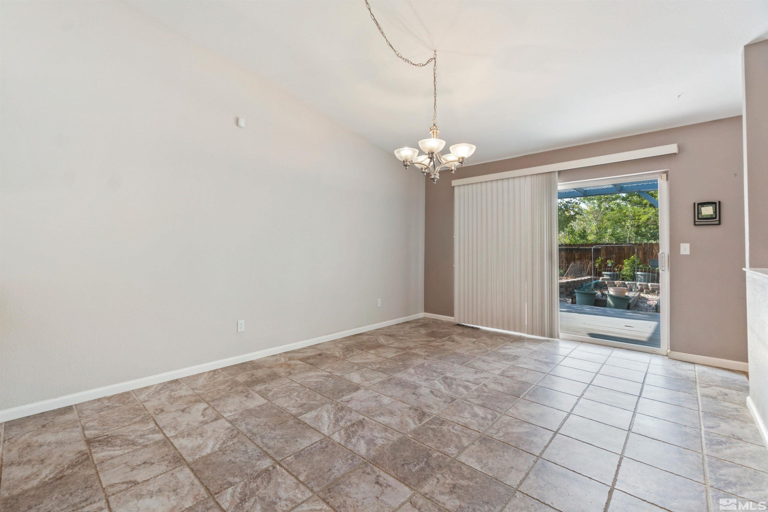 1975 Putnam Drive Reno, NV 89503 - Photo 8 of 29 Photo 8