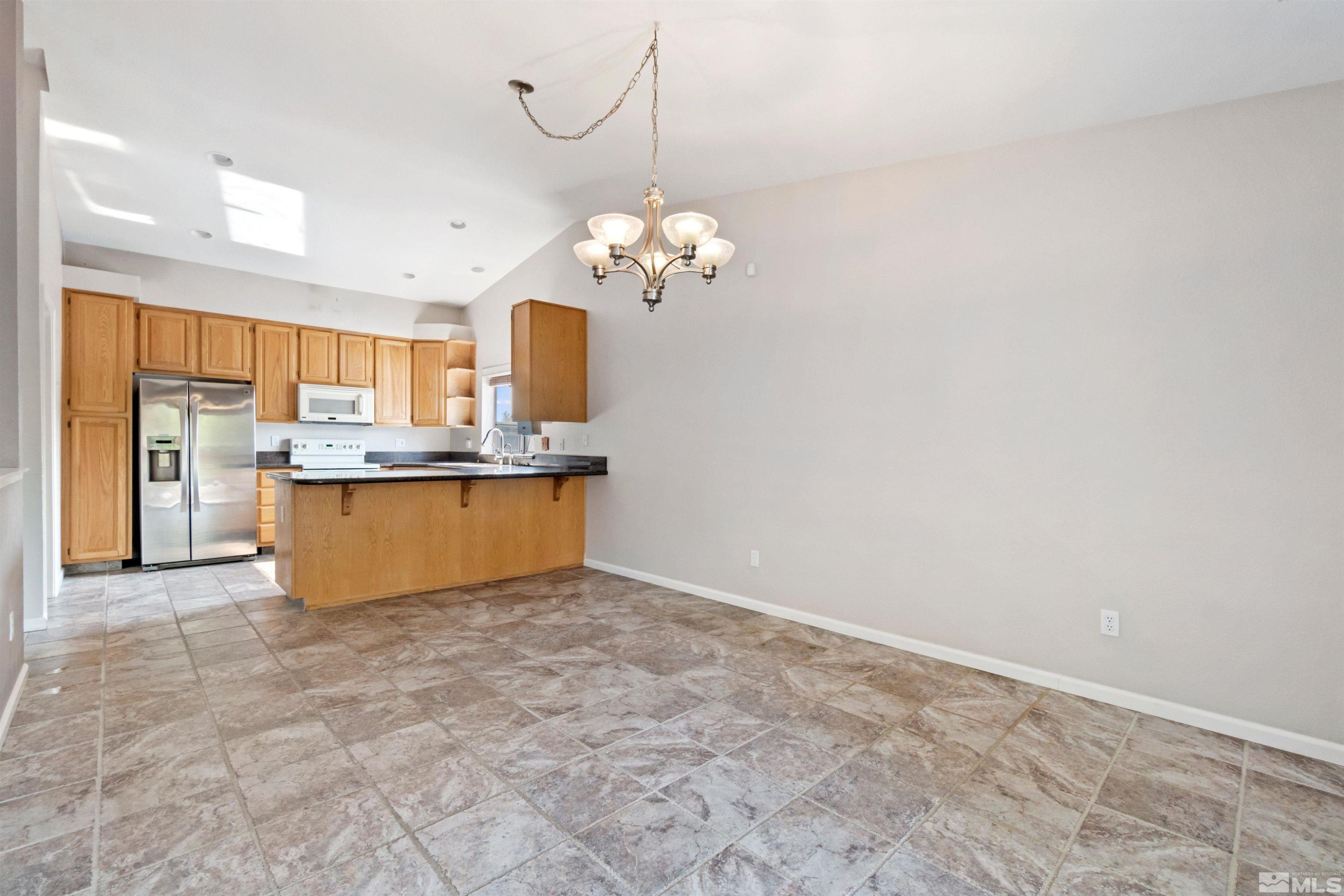 1975 Putnam Drive Reno, NV 89503 - Photo 9 of 29 Photo 9
