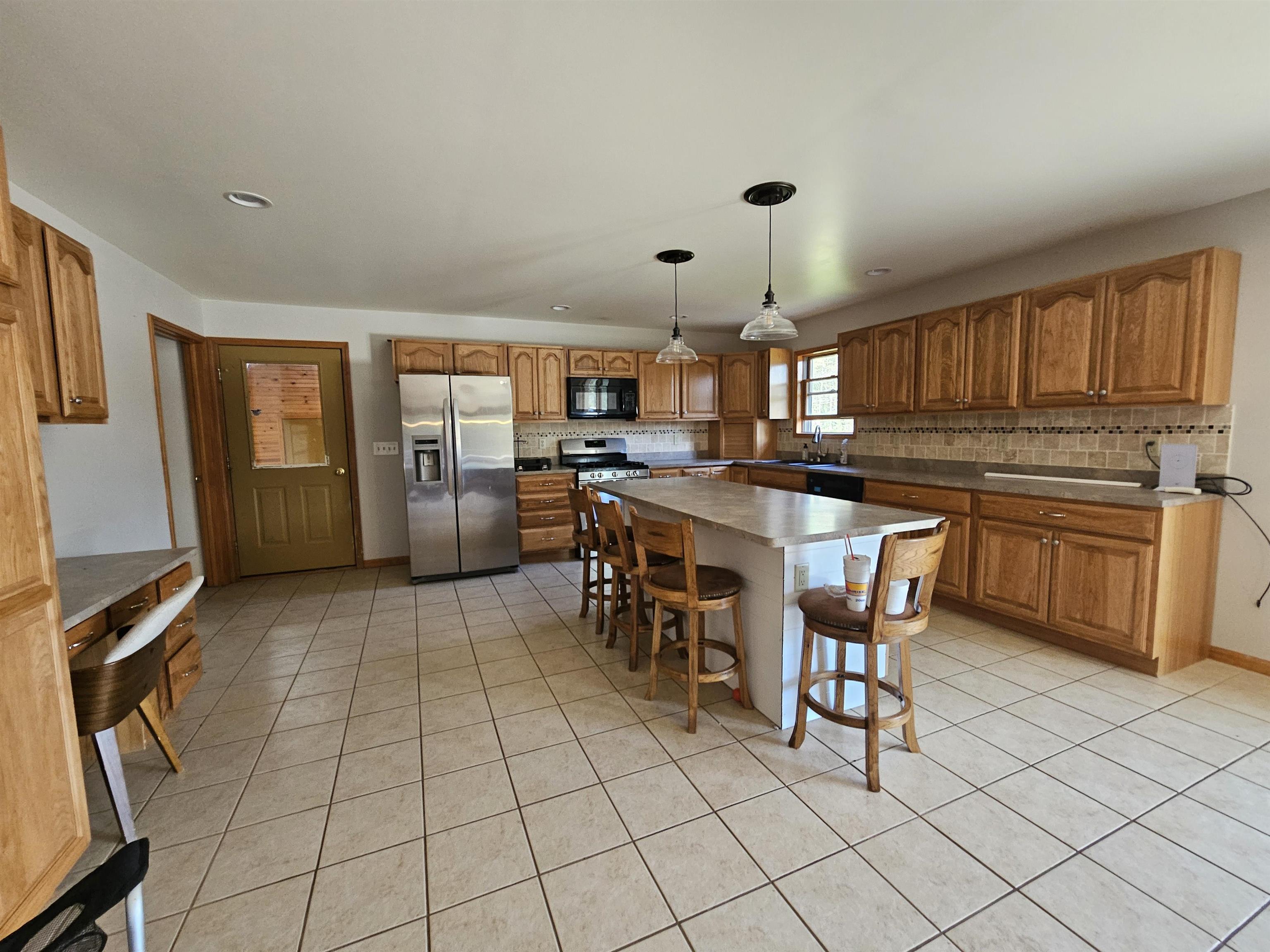 335 Pine Street Harrison, MI 48625 - Photo 34 of 70