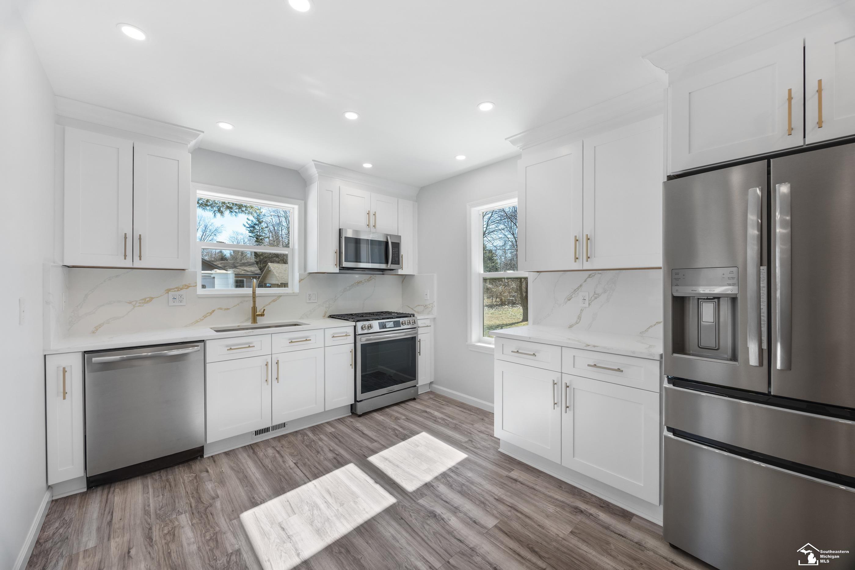 533 Center Street Carleton, MI 48117 - Photo 9 of 20
