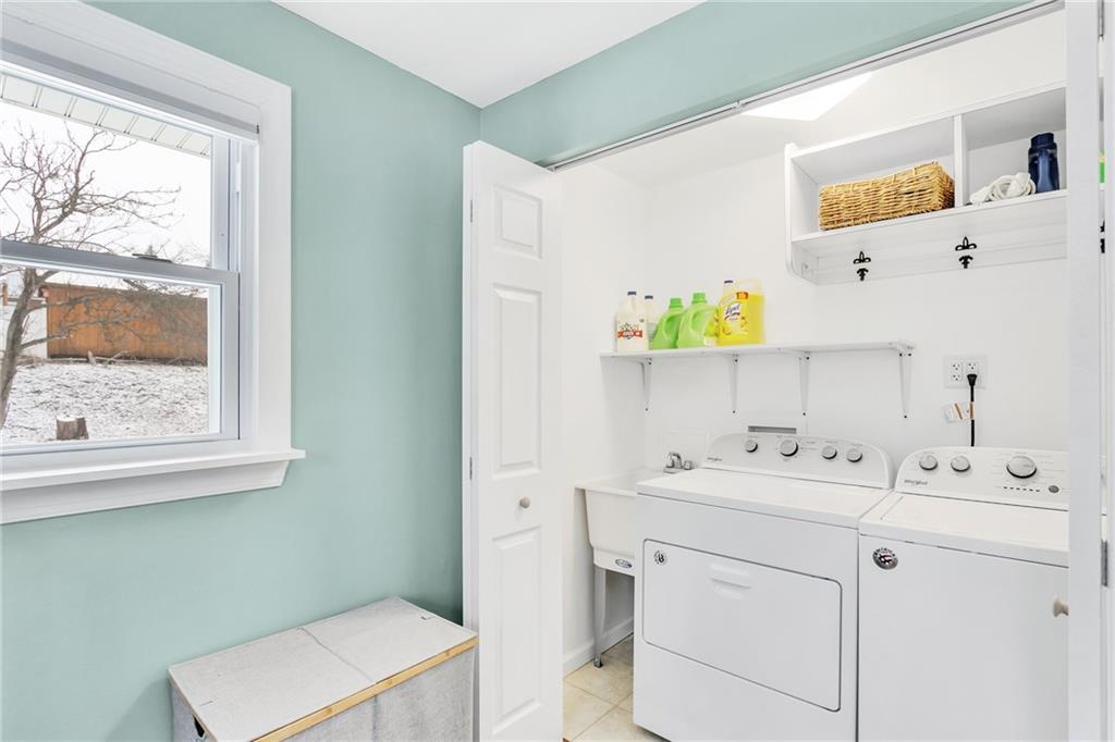 108 Carson Street Springdale, PA 15144 - Photo 13 of 25 Gallery Image 13