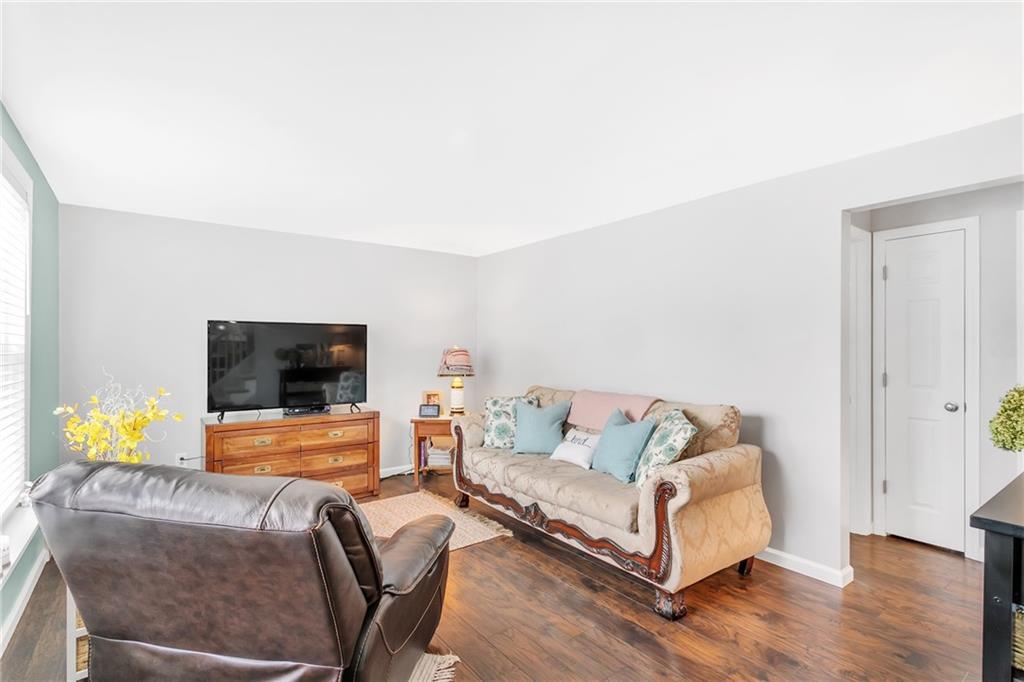 108 Carson Street Springdale, PA 15144 - Photo 15 of 25 Gallery Image 15
