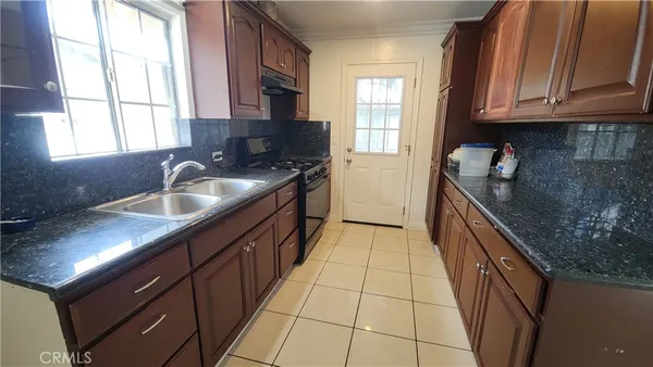$4,000 | 1328 North Moraga Street, Anaheim, CA 92801