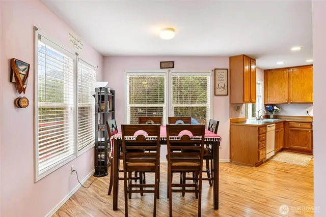 $850,000 | 12509 Southeast 299th Place, Auburn, WA 98092