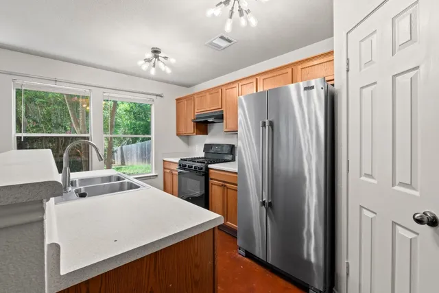 $1,660 | 4608 Acers Lane, Austin, TX 78725