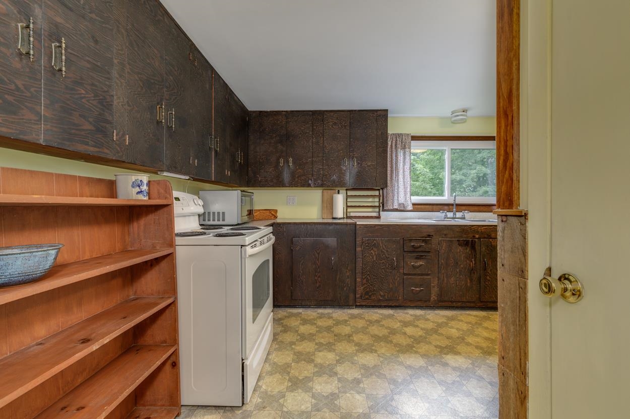 464 Currier Road Candia, NH 03034 - Photo 11 of 27