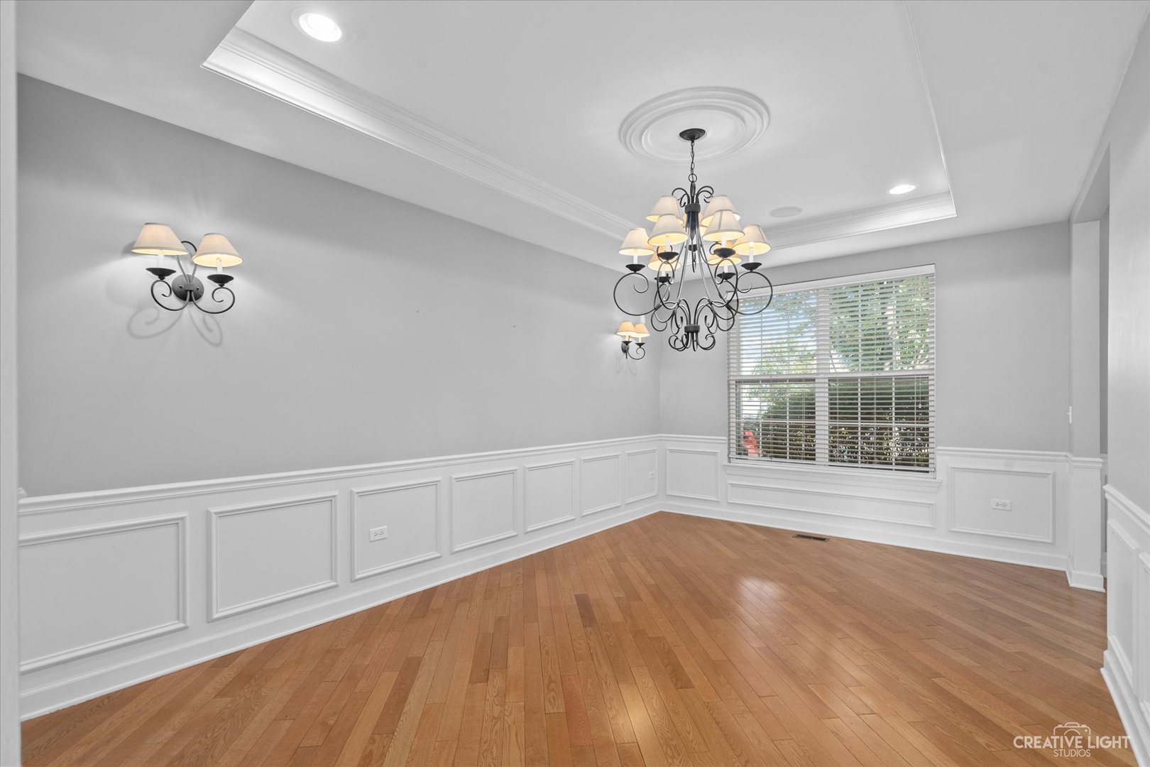 1162 Winding Way Bolingbrook, IL 60490 - Photo 5 of 32
