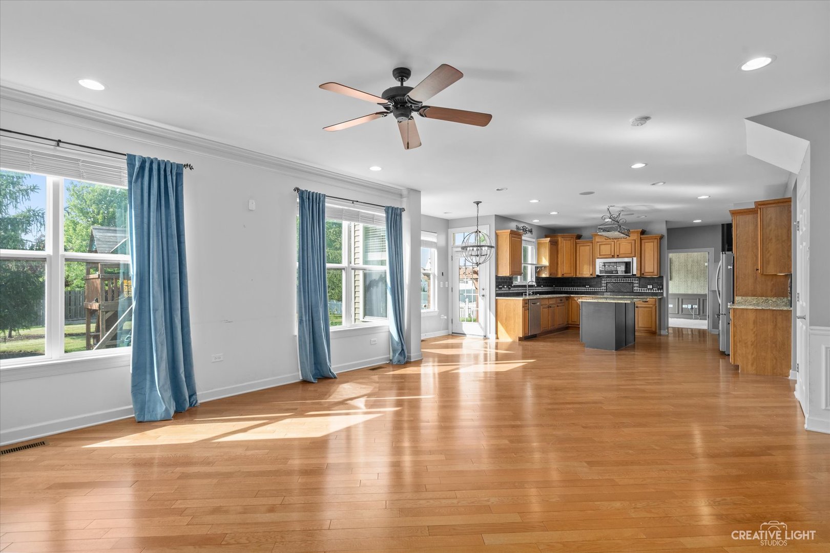 1162 Winding Way Bolingbrook, IL 60490 - Photo 7 of 32