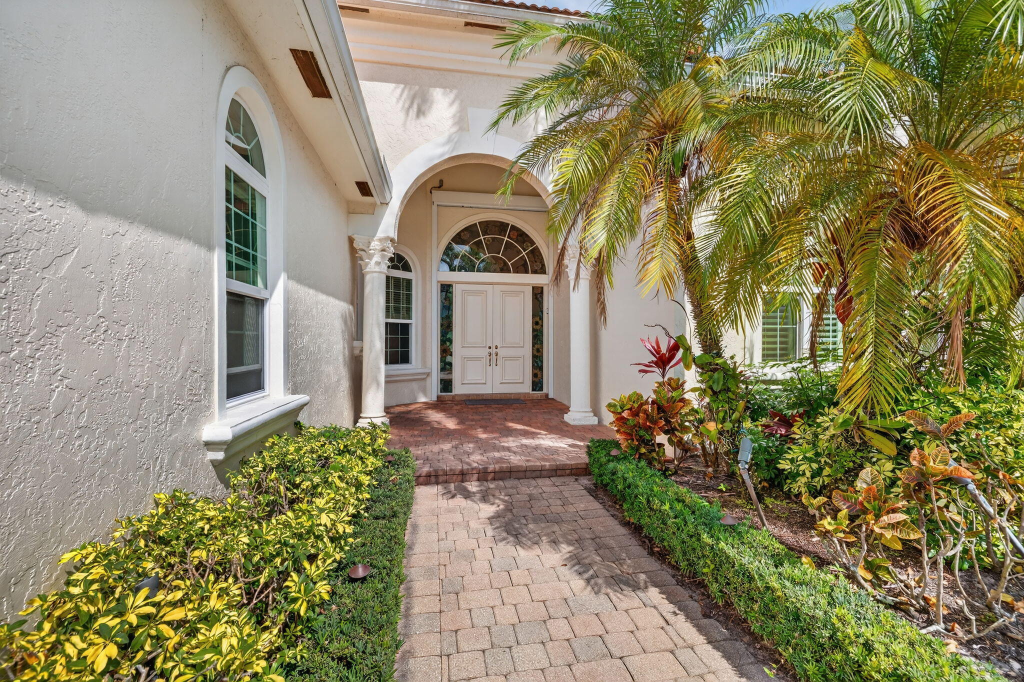 6629 Grande Orchid Way Delray Beach, FL 33446 - Photo 3 of 56 3-web-or-mls-8I8A0567