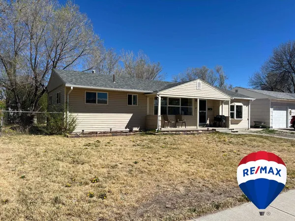 $227,500 | 401 North 15th Street East, Riverton, WY 82501