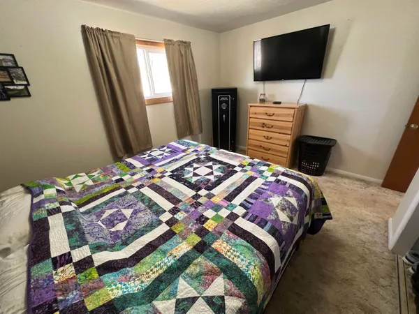$227,500 | 401 North 15th Street East, Riverton, WY 82501