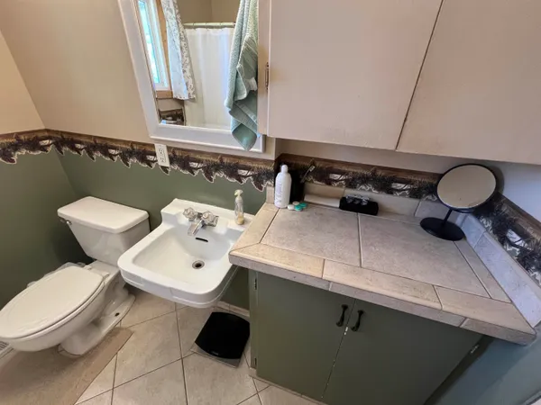 $227,500 | 401 North 15th Street East, Riverton, WY 82501