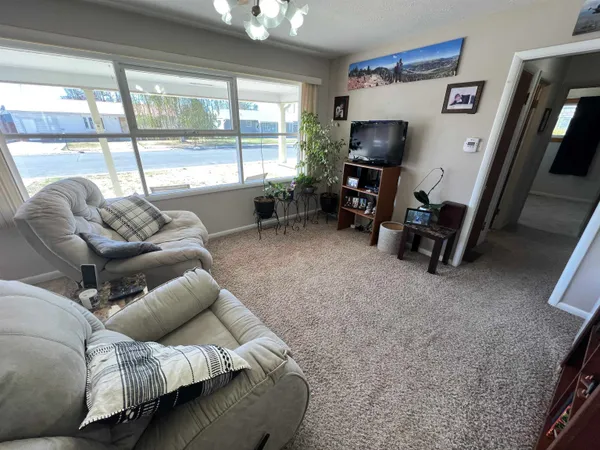 $227,500 | 401 North 15th Street East, Riverton, WY 82501