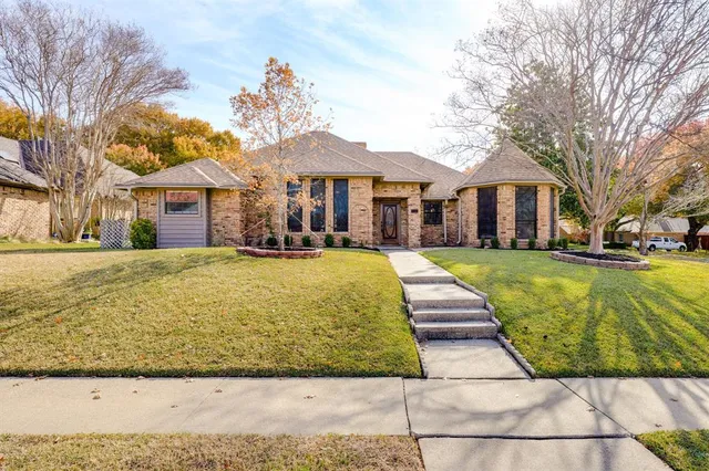 $465,000 | 6006 Norfolk Drive, Garland, TX 75044