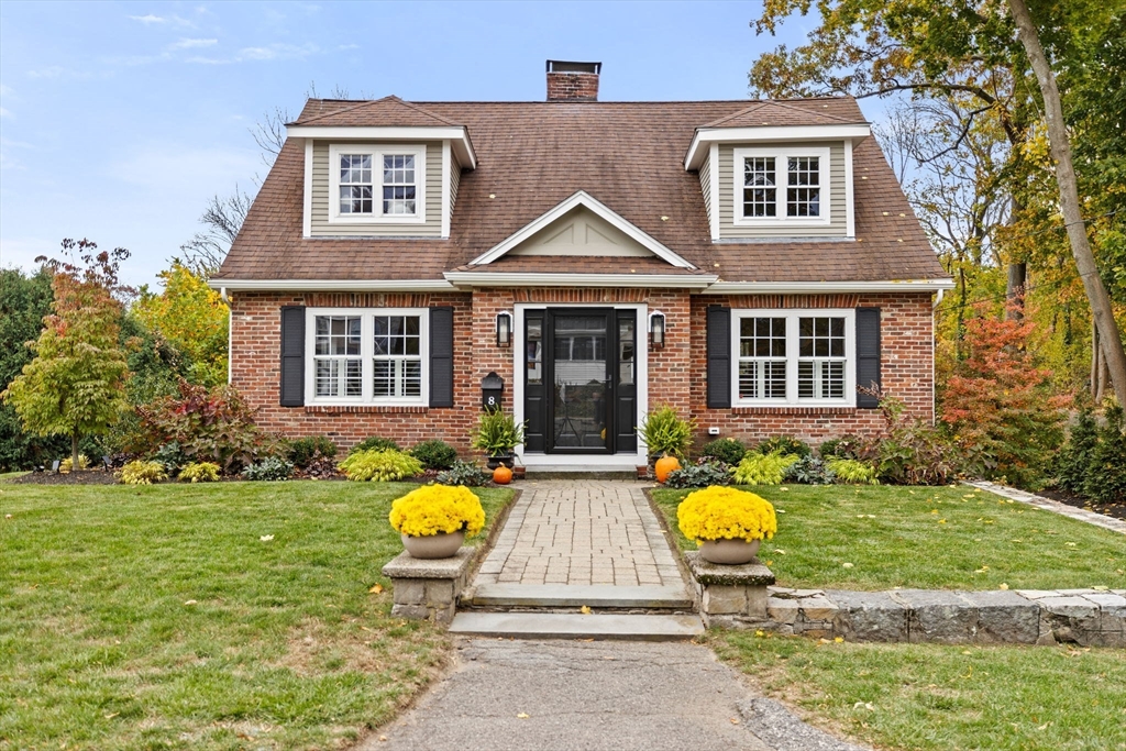 a view of outdoor space yard and front view of a house