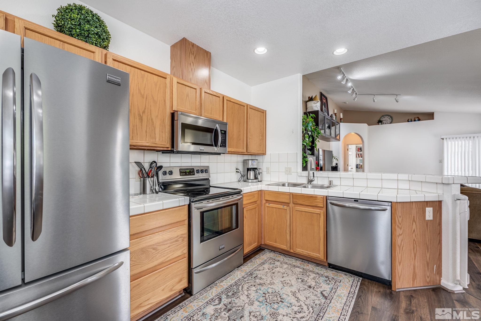 7210 Timber Ridge Court Reno, NV 89523 - Photo 10 of 27 Photo 10