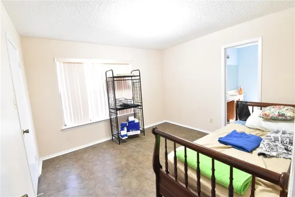 $70,000 | 5454 Financial Plaza, Unit 13C, Shreveport, LA 71129