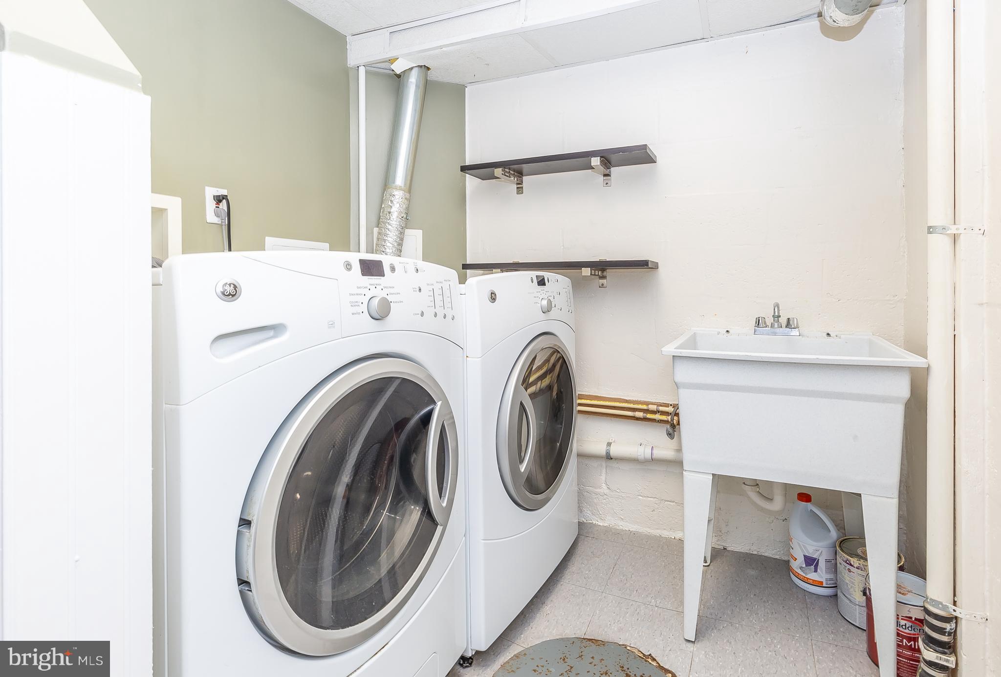 1957 Wareham Road Baltimore, MD 21222 - Photo 28 of 37 Laundry area with shelving & sink (Lower Level)