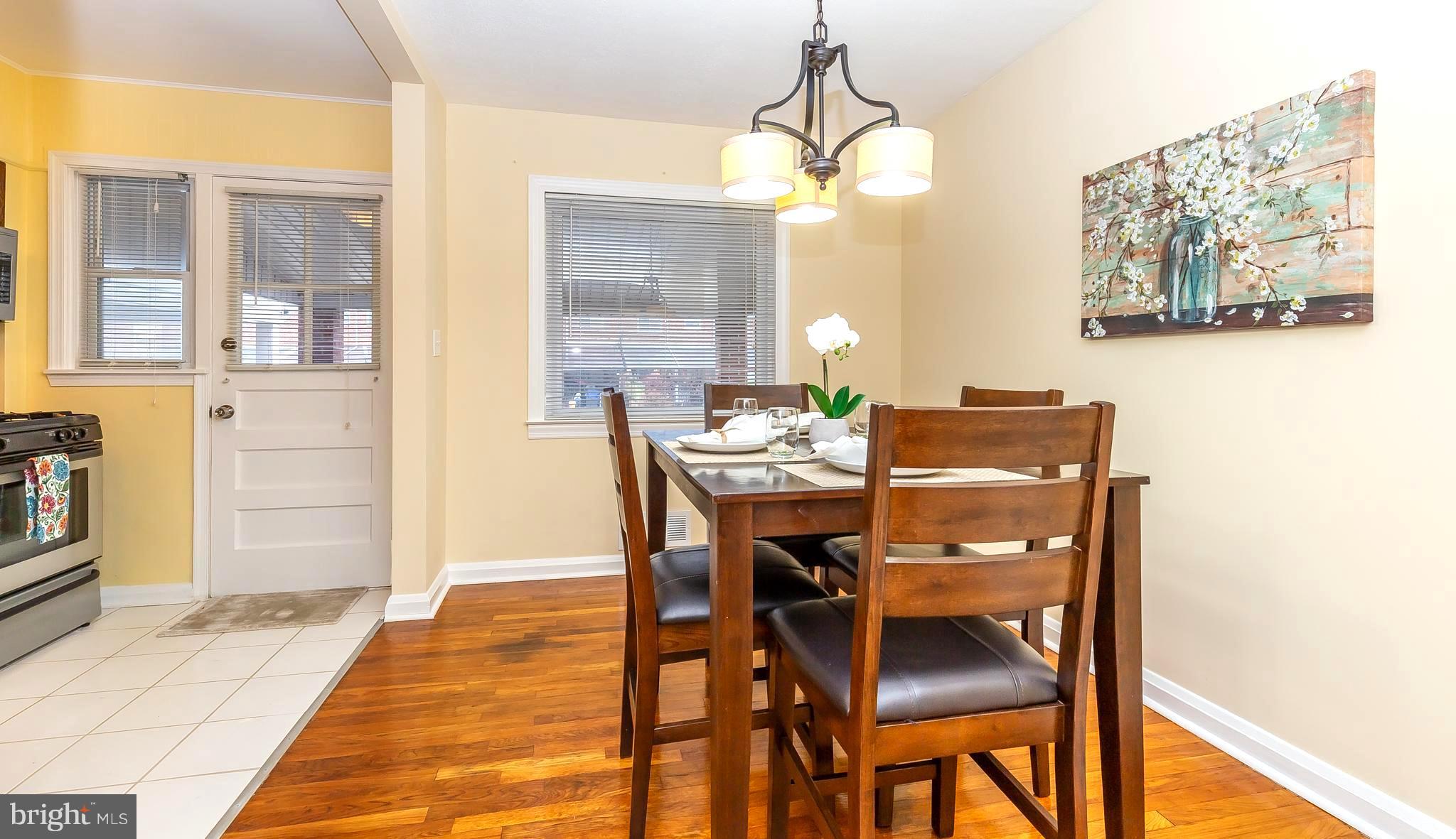 1957 Wareham Road Baltimore, MD 21222 - Photo 7 of 37 Dining Room