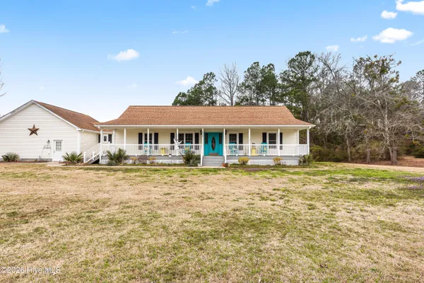 $415,000 | 175 Thomas Loop Road, Jacksonville, NC 28540