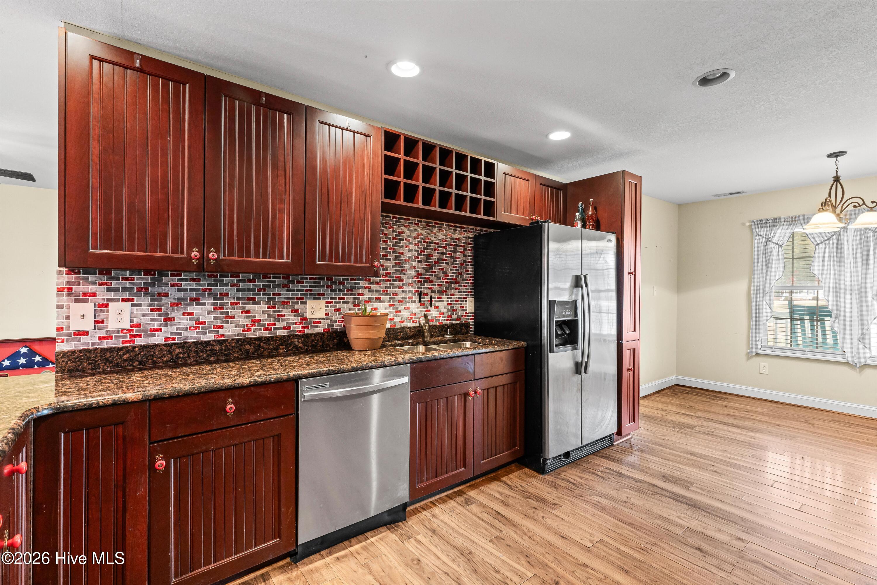 175 Thomas Loop Road Jacksonville, NC 28540 - Photo 12 of 34 12