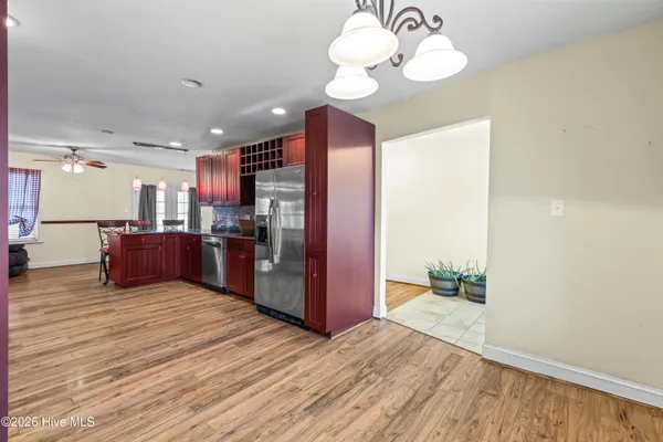 $415,000 | 175 Thomas Loop Road, Jacksonville, NC 28540