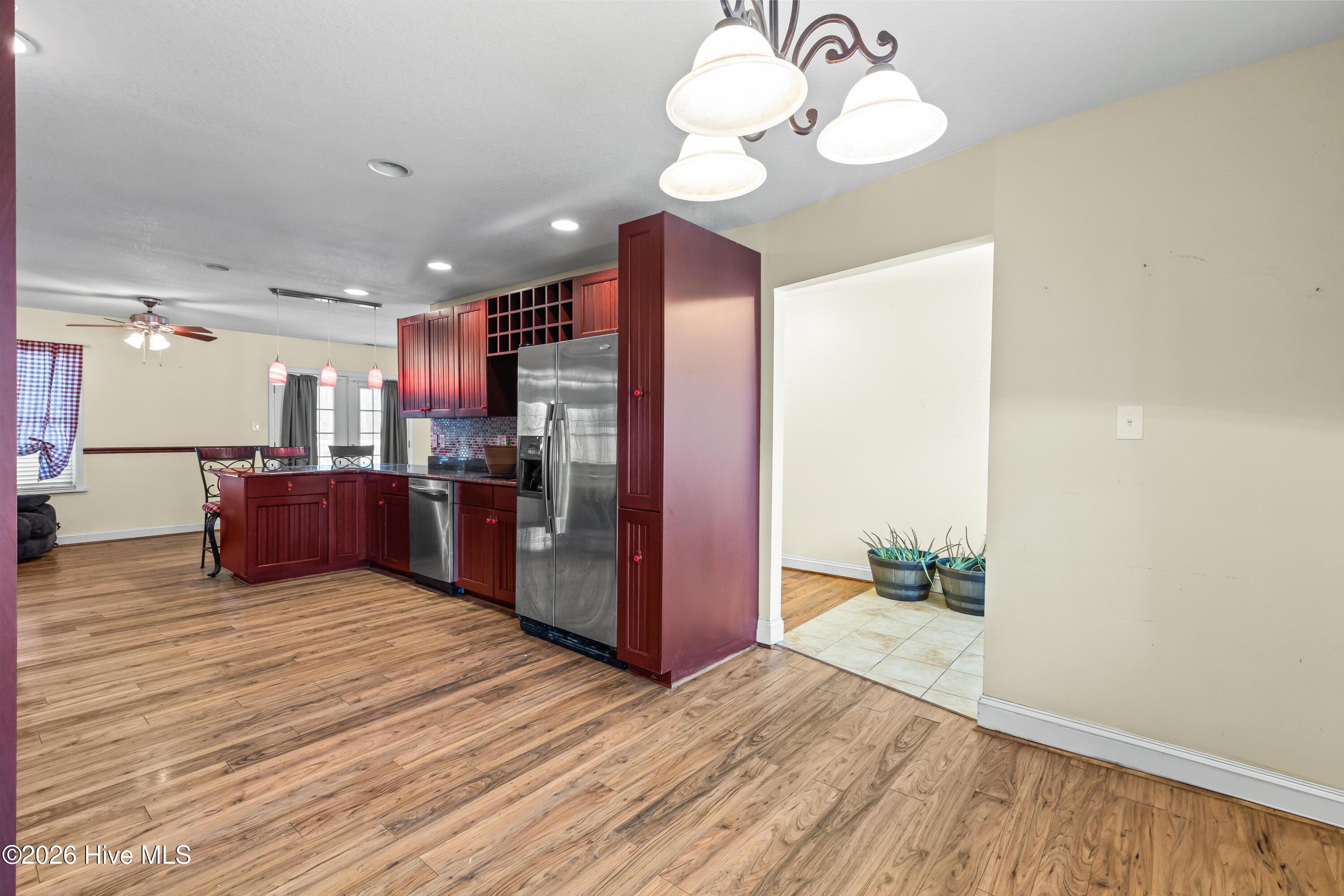 175 Thomas Loop Road Jacksonville, NC 28540 - Photo 13 of 34 14