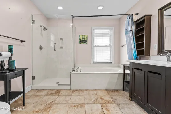 $415,000 | 175 Thomas Loop Road, Jacksonville, NC 28540