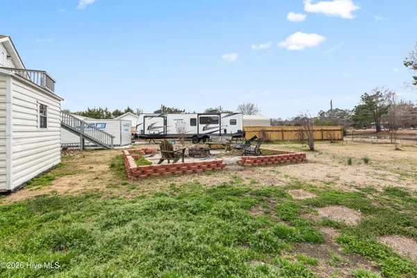 $415,000 | 175 Thomas Loop Road, Jacksonville, NC 28540