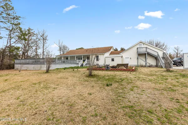 $415,000 | 175 Thomas Loop Road, Jacksonville, NC 28540