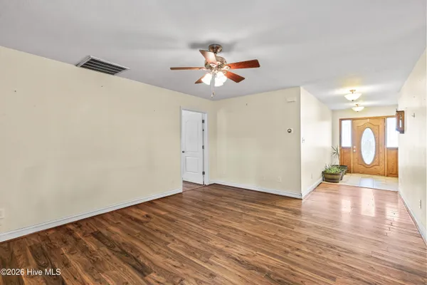 $415,000 | 175 Thomas Loop Road, Jacksonville, NC 28540