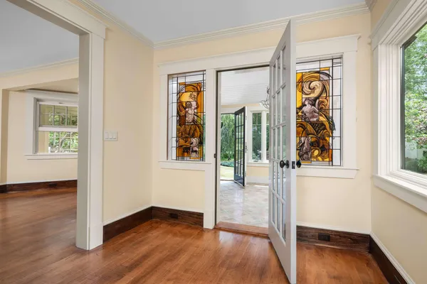 $2,495,000 | 425 York Street, York, ME 03909