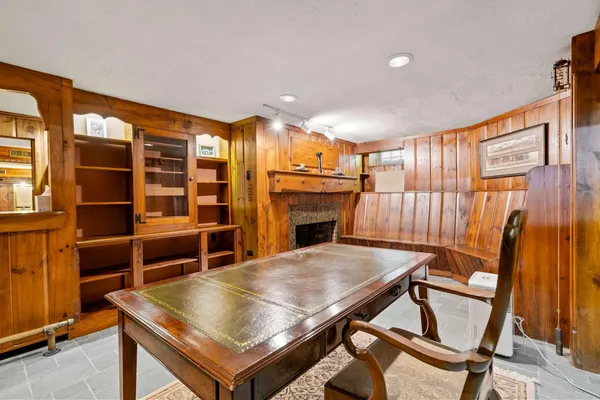 $2,495,000 | 425 York Street, York, ME 03909