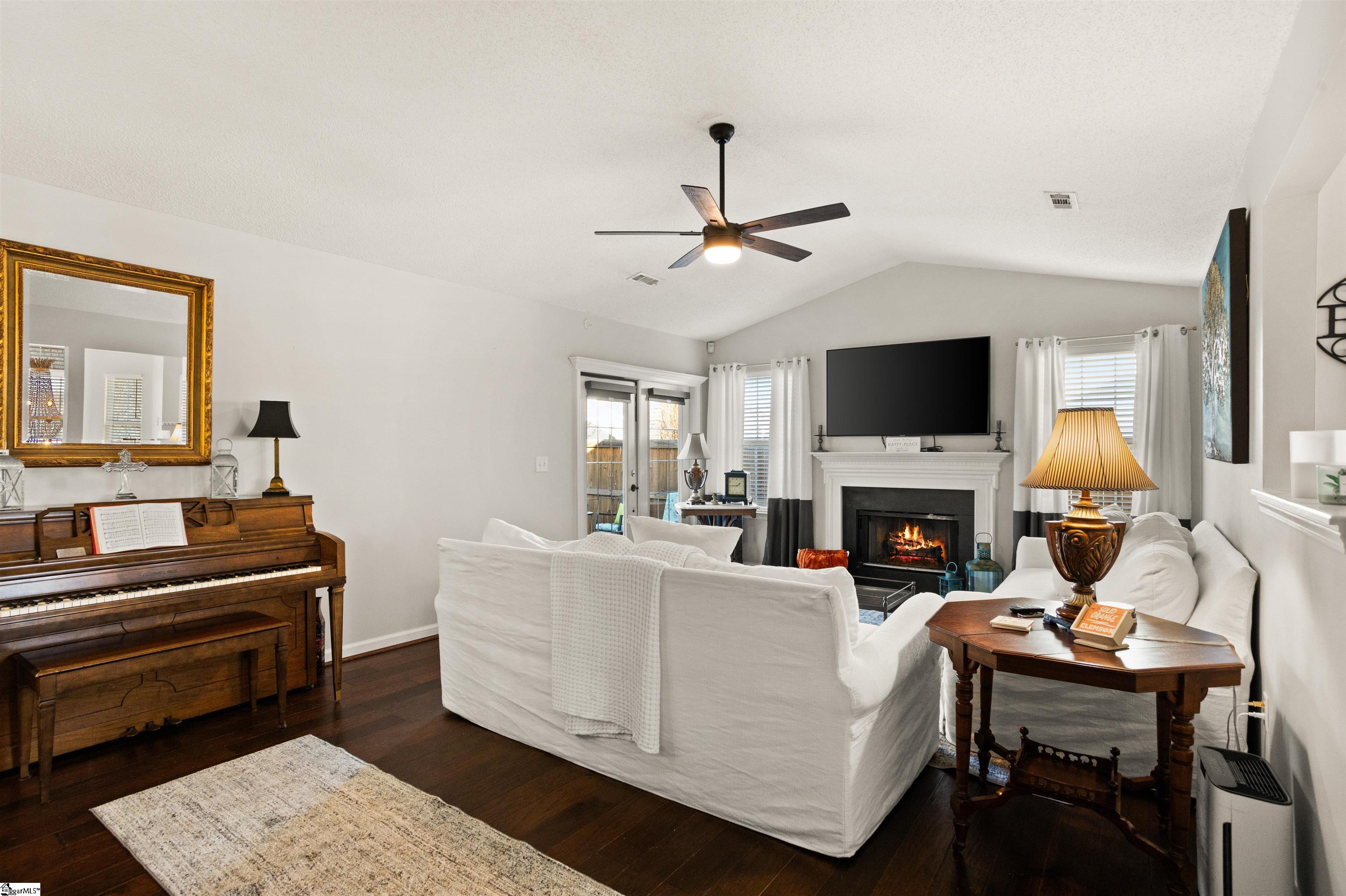 25 Woolridge Way Greer, SC 29650 - Photo 11 of 23