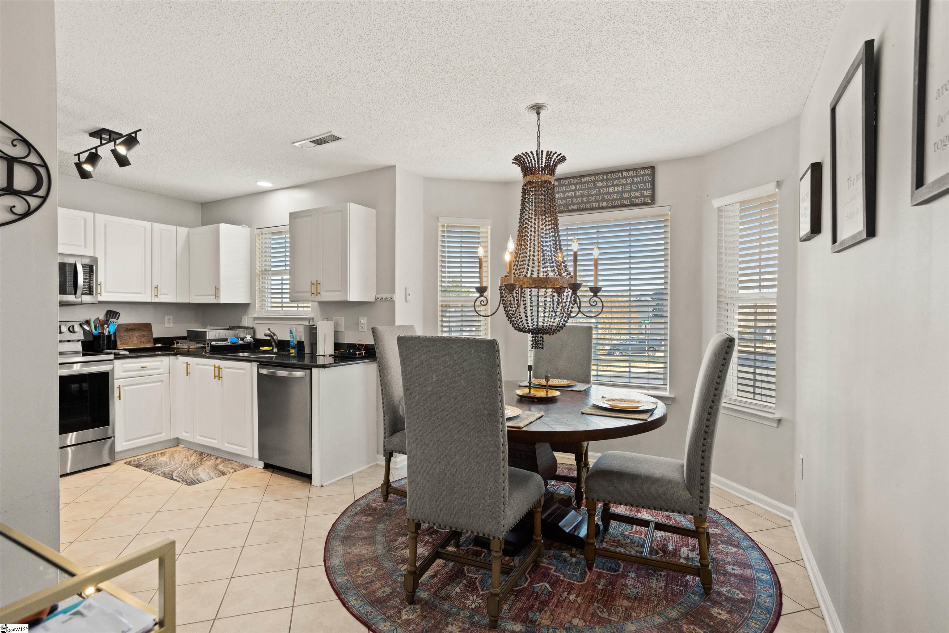 25 Woolridge Way Greer, SC 29650 - Photo 8 of 23