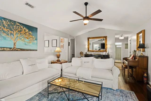 $324,900 | 25 Woolridge Way, Greer, SC 29650